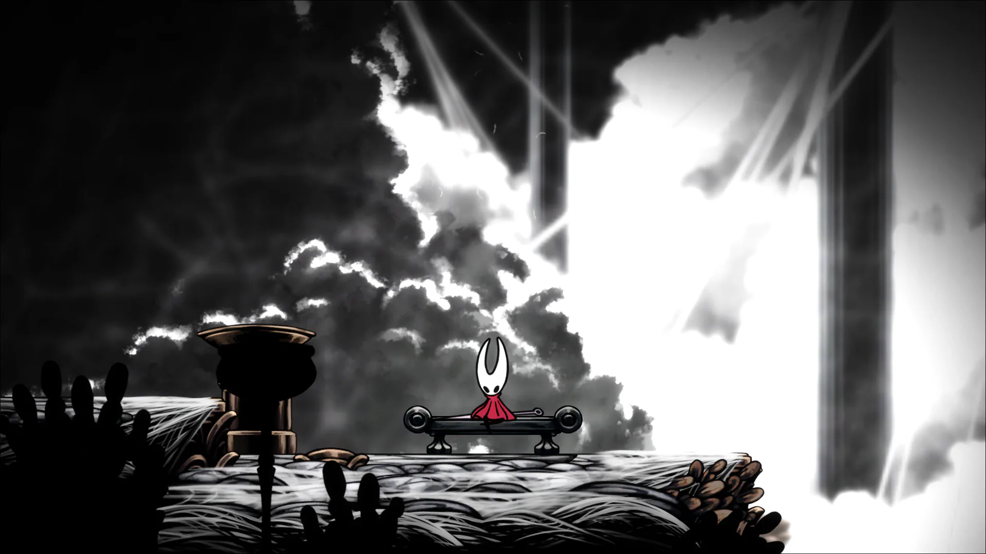 Hornet sitting at the Silken Godhome bench